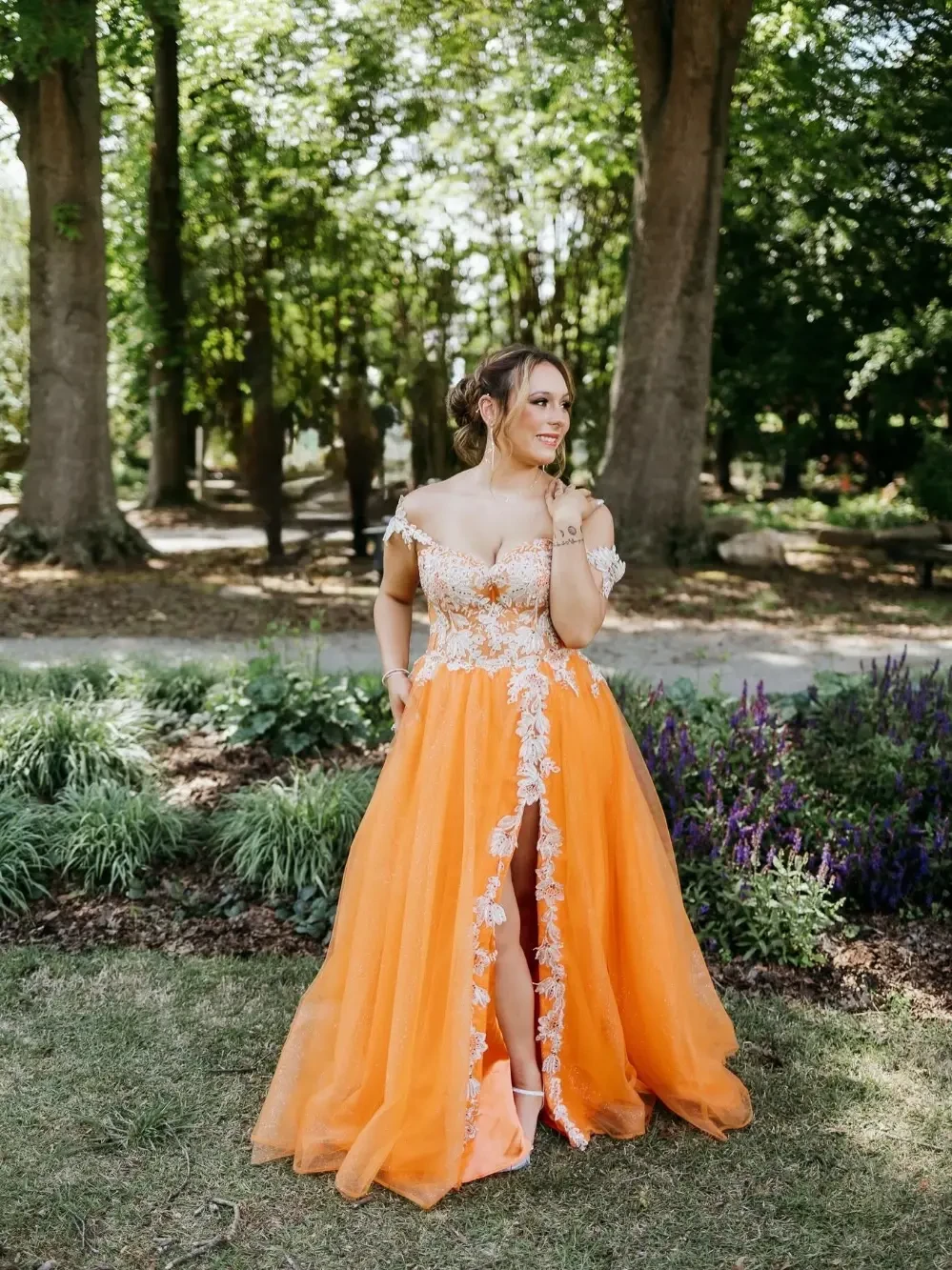 Gallery Image #slidesGrid5