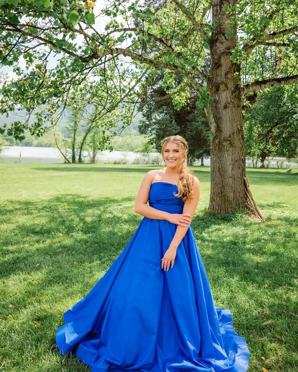 Gallery Image #slidesGrid4